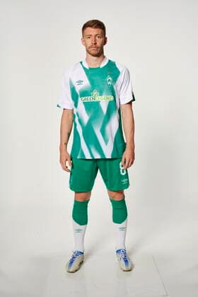 offizieller Portraittermin SV Werder Bremen 2022 2023 Mitchell Weiser (Werder Bremen 08); 17.07.2022, wohninvest Weserstadion, Bremen, offizieller Portraittermin SV Werder Bremen 2022 2023 im Bild picture shows