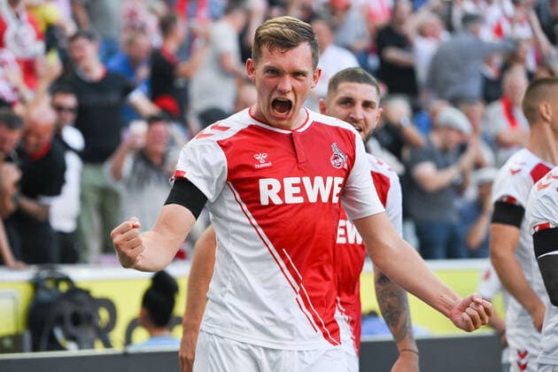 Jubel Luca Kilian (1.FC Koeln) 07.08.2022, Fussball GER, Saison 2022 2023, 1. Bundesliga, 1. Spieltag, 1. FC Köln - FC Schalke 04 3:1 Foto: Maik Hölter TEAM2sportphoto DFL regulations prohibit any use of photographs as image sequences and or quasi-video Koeln RheinEnergieStadion Nordrhein Westfalen Deutschland