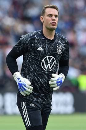 Fußball UEFA Nations League Deutschland - England am 07.06.2022 in der Allianz Arena in München Manuel Neuer ( Deutschland ) DFB regulations prohibit any use of photographs as image sequences and or quasi-video.