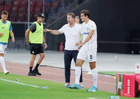 Foto Manuel Geisser 11.08.2022 Stadion Letzigrund UEFA Europa League Qualifikation 2022 2023 FC Zuerich - Linfield FC 3:0 .Bild : 9. Ivan Santini Franco Foda Trainer (FC Zuerich) Aktion