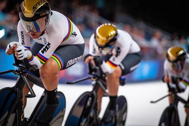 Sport Themen der Woche KW32 Lisa BRENNAUER Mannschaftsverfolgung Frauen Europameisterschaften 2022 BRENNAUER Lisa Fotos vom Bahnradsport - Bahnvierer Mannschaftsverfolgung Frauen Qualifikation Europameisterschaften 2022 am 12. August 2022 in der Landeshauptstadt München. Die Europameisterschaften sind Teil der 2. European Championships. *** Lisa BRENNAUER Team Pursuit Women European Championships 2022 BRENNAUER Lisa Photos from Track Cycling Track Four Team Pursuit Women Qualification European Championships 2022 on 12 August 2022 in the state capital Munich The European Championships are part of the 2 European Championships