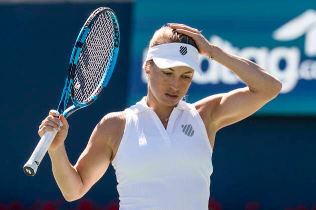 August 12, 2022, TORONTO, ON, Canada: Yulia Putintseva reacts during her straight sets defeat to Jessica Pegula during Women s National Bank Open tennis action in Toronto, Friday, August 12, 2022. Yulia Putintseva  - ZUMAc35_ 20220812_zaf_c35_063 Copyright: xChrisxYoungx