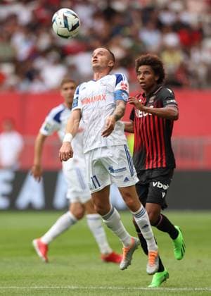 Nice, France, 14th August 2022. Dimitri Lienard of Strasbourg and Calvin Stengs of OGC Nice during the Uber Eats Ligue 1 match at Allianz Riviera Stadium, Nice. Picture credit should read: Jonathan Moscrop Sportimage EDITORIAL USE ONLY. No use with unauthorised audio, video, data, fixture lists, club league logos or live services. Online in-match use limited to 120 images, no video emulation. No use in betting, games or single club league player publications. SPI-1786-0005