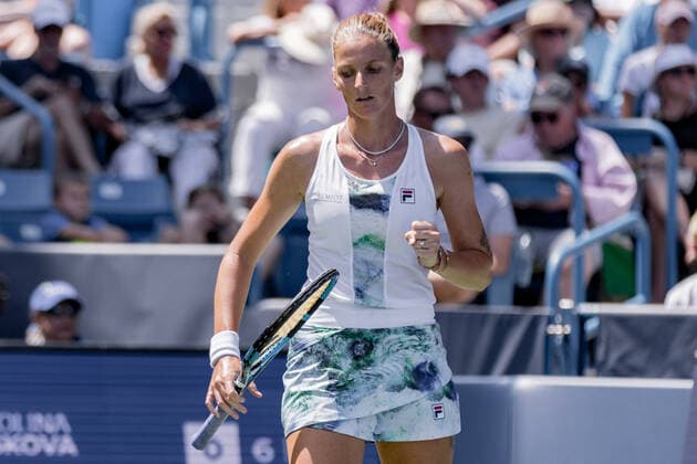 August 16, 2022, Mason, Ohio, USA: Karolina Pliskova (CZE) reacts to a shot during Tuesdays first round of the Western and Southern Open at the Lindner Family Tennis Center, Mason, Oh. Mason USA - ZUMAs304 20220816_zaf_s304_036 Copyright: xScottxStuartx