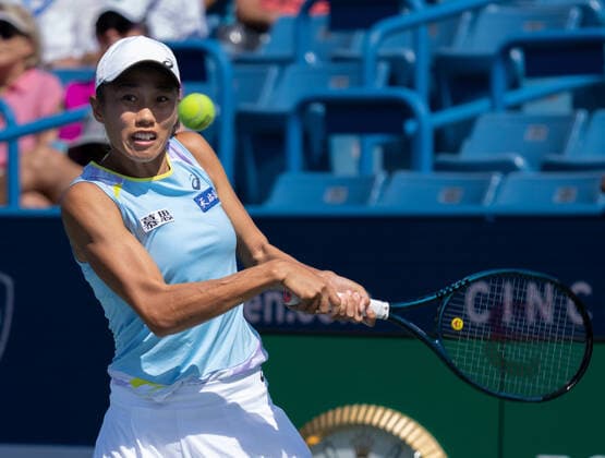 August 16, 2022: Shuai Zhang (CHN) defeated Naomi Osaka (JPN) 6-4-7-5, at the Western & Southern Open being played at Lindner Family Tennis Center in Cincinnati, Ohio USA Tennisclix Cal Media Cincinnati USA - ZUMAc04_ 20220816_zaf_c04_011 Copyright: xLesliexBillmanx