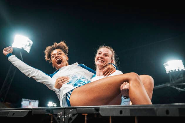 Bilder des Jahres 2022, Sport 08 August Sport Themen der Woche KW33 Sport Bilder des Tages European Championships Munich22; Leichtathletik, 17.08.2022 Marie-julie Bonnin (FRA) und Margot Chevrier (FRA) im Stabhochsprung Finale am 17.08.2022 bei den Leichtathletik-Europameisterschaften in Muenchen *** European Championships Munich22 Athletics, 17 08 2022 Marie julie Bonnin FRA and Margot Chevrier FRA in the pole vault final on 17 08 2022 at the European Athletics Championships in Munich, Germany Copyright: xBEAUTIFULxSPORTS Flatemerschx