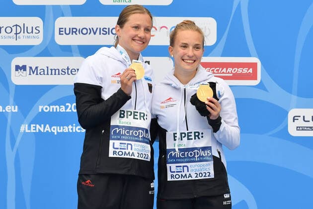 Bilder des Jahres 2022, Sport 08 August Sport Themen der Woche KW33 Lena Hentschel, Tina Punzel during European Swimming Championships Rome 2022. Rome 18th August 2022 Photographer01  Copyright: xFotografo01x xipa-agency.netx xFotografo01x 0