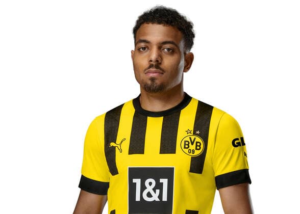 Donyell Malen; Borussia Dortmund; 1.BL, Porträttermin 2022 2023, Foto: BVB Simoes via TEAM2sportphoto Portraets Borussia Dortmund 2022_2023