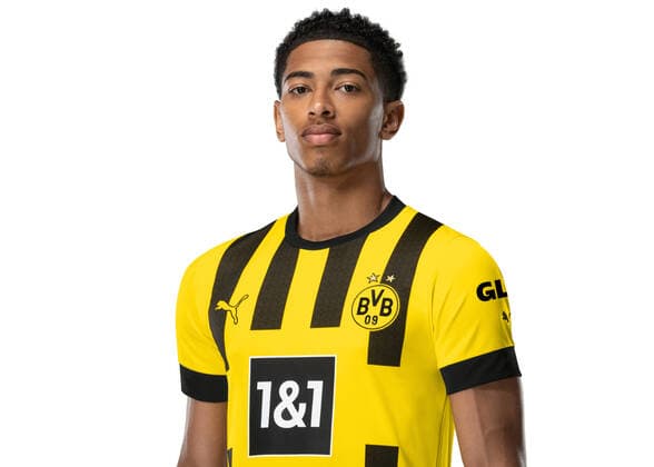 Jude Bellingham; Borussia Dortmund; 1.BL, Porträttermin 2022 2023, Foto: BVB Simoes via TEAM2sportphoto Portraets Borussia Dortmund 2022_2023