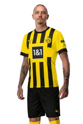 Marius Wolf; Borussia Dortmund; 1.BL, Porträttermin 2022 2023, Foto: BVB Simoes via TEAM2sportphoto Portraets Borussia Dortmund 2022_2023