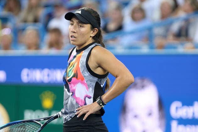 Jessica Pegula of the United States reacts to losing a point against Caroline Garcia of France during the quarter-finals of the 2022 Western and Southern Masters at the Lindner Family Tennis Center in Mason, Ohio, USA, 19 August 2022. Western and Southern Masters !ACHTUNG: NUR REDAKTIONELLE NUTZUNG!  Copyright: xMARKxLYONSx AME644 20220820-570aebc5fc1f922b33d85d00daed878a4a9e1078