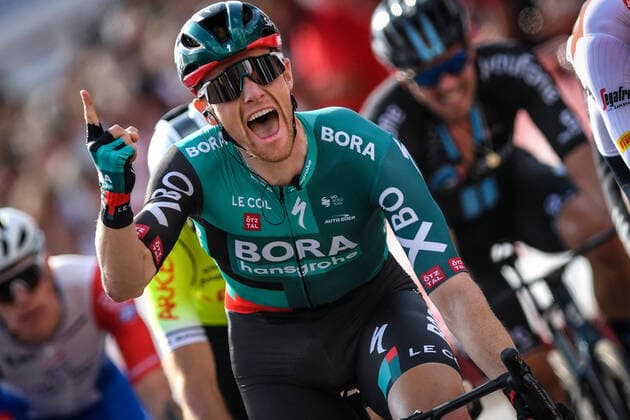 Sport Themen der Woche KW33 Irish Sam Bennett of Bora-Hansgrohe celebrates after winning stage 2 of the 2022 edition of the Vuelta a Espana , Tour of Spain cycling race, from s-Hertogenbosch to Utrecht (175,1 km) in The Netherlands, Saturday 20 August 2022. LUCxCLAESSEN  x40000060x