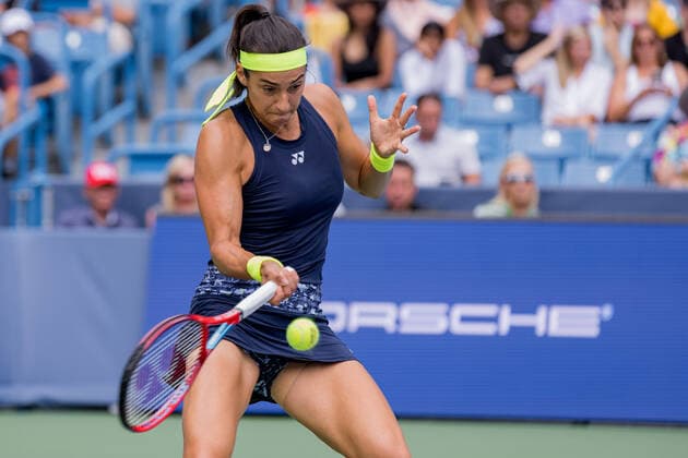 August 21, 2022, Mason, Ohio, USA: Caroline Garcia (FRA) hits a forehand shot during the championship of the Western and Southern Open at the Lindner Family Tennis Center, Mason, Oh. Mason USA - ZUMAs304 20220821_zaf_s304_002 Copyright: xScottxStuartx