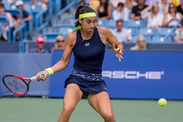 August 21, 2022, Mason, Ohio, USA: Caroline Garcia (FRA) hits a forehand shot during the championship of the Western and Southern Open at the Lindner Family Tennis Center, Mason, Oh. Mason USA - ZUMAs304 20220821_zaf_s304_024 Copyright: xScottxStuartx