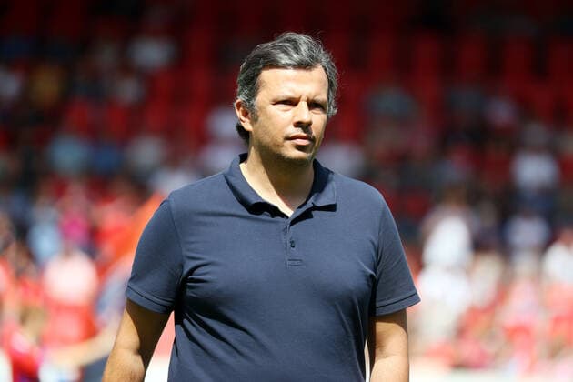 21.08.22 1. FC Heidenheim - DSC Arminia Bielefeld Deutschland, Heidenheim, 21.08.2022, Fussball, 2. Bundesliga, 1. FC Heidenheim - DSC Arminia Bielefeld: Samir Arabi (Geschäftsführer DSC Arminia Bielefeld). *** 21 08 22 1 FC Heidenheim DSC Arminia Bielefeld Germany, Heidenheim, 21 08 2022, Football, 2 Bundesliga, 1 FC Heidenheim DSC Arminia Bielefeld Samir Arabi Managing Director DSC Arminia Bielefeld