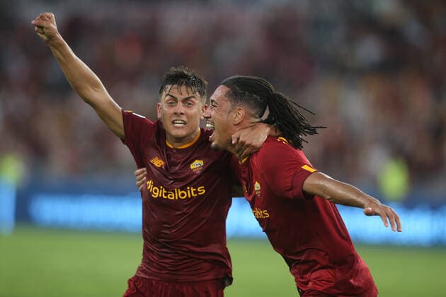 Sport Themen der Woche KW34 Sport Bilder des Tages ROME, Italy - 22.08.2022:Chris Smalling (AS ROMA) score the goal 1-0 and celebrates during the Italian TIM Serie A football match between AS Roma vs Cremonese at Olympic stadium in Rome.  Copyright: xMarcoxIacobuccix xipa-agency.netx xMarcoxIacobuccix 0