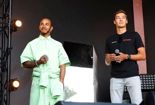 44 Lewis Hamilton (GBR, Mercedes-AMG Petronas F1 Team), 63 George Russell (GBR, Mercedes-AMG Petronas F1 Team), F1 Grand Prix of Belgium at Circuit de Spa-Francorchamps on August 25, 2022 in Spa-Francorchamps, Belgium. (Photo by HOCH ZWEI) Spa-Francorchamps Belgium