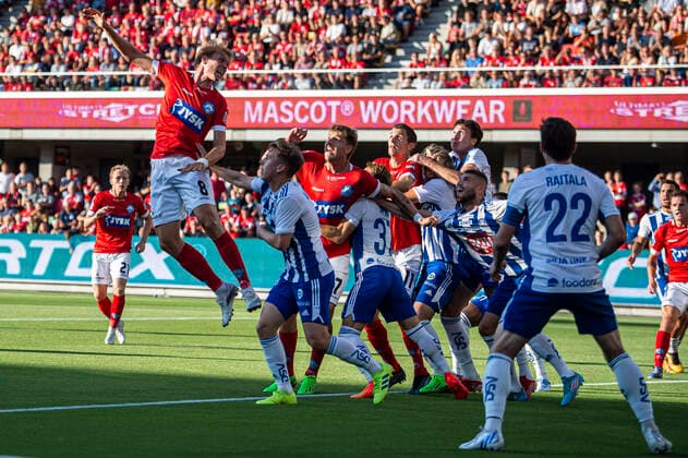 Silkeborg IF v HJK Helsinki, UEFA Europa League qualification, Silkeborg, Denmark Silkeborg, Denmark. 25th, August 2022. Stefan Teitur Thordarson (8) of Silkeborg IF seen during the UEFA Europa League qualification match between Silkeborg IF and HJK Helsinki at JYSK Park in Silkeborg. Silkeborg Denmark  Copyright: xGonzalesxPhoto MortenxKjaerx