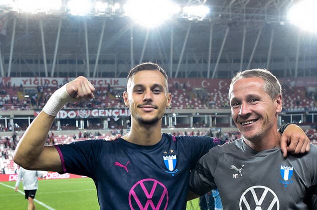 220825 Veljko Birmancevic of Malmö FF celebrates after the UEFA Europa League play-off match between Sivasspor and Malmö FF on August 25, 2022 in Sivas. Photo: Christian Örnberg BILDBYRAN COP 166 CO0221 fotboll football soccer fotball uefa europa league play-off sivasspor malmö ff bbeng jubel Copyright: CHRISTIANxÖRNBERG BB220825CO063