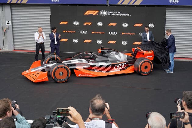FORMULA 1 ROLEX BELGIAN GRAND PRIX 2022 26.08.2022, Circuit de Spa-Francorchamps, Spa-Franchorchamps, FORMULA 1 ROLEX BELGIAN GRAND PRIX 2022 , im Bild Pressekonferenz zum Einstieg von Audi in die Formel 1 FIA-Präsident Mohammed bin Sulayem, Audi-CEO Markus Duesmann, Audi-CTO Oliver Hoffmann, Formel-1-CEO Stefano Domenicali