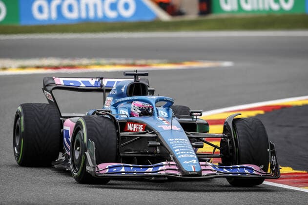 14 ALONSO Fernando (spa), Alpine F1 Team A522, action during the Formula 1 Rolex Belgian Grand Prix 2022, 14th round of the 2022 FIA Formula One World Championship, WM, Weltmeisterschaft from August 26 to 28, 2022 on the Circuit de Spa-Francorchamps, in Francorchamps, Belgium - F1 - BELGIAN GRAND PRIX 2022 DPPI Panoramic  _V2_9708