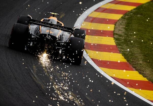 SPA - Lando Norris (4) with the McLaren MCL36 during the 1st practice session ahead of the F1 Grand Prix of Belgium at the Circuit de Spa-Francorchamps on August 26, 2022 in SPA, Belgium. ANP SEM VAN DER WAL F1 Grand Prix of Belgium, Practice 1 2022 xVIxANPxSportx xxANPxIVx