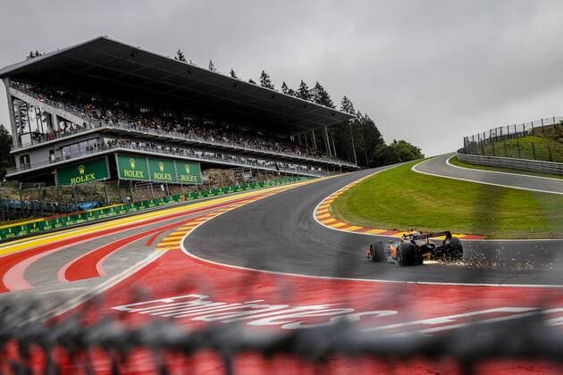 SPA - Daniel Ricciardo (3) with the McLaren MCL36 during the 1st practice session ahead of the F1 Grand Prix of Belgium at the Circuit de Spa-Francorchamps on August 26, 2022 in SPA, Belgium. ANP SEM VAN DER WAL F1 Grand Prix of Belgium, Practice 1 2022 xVIxANPxSportx xxANPxIVx