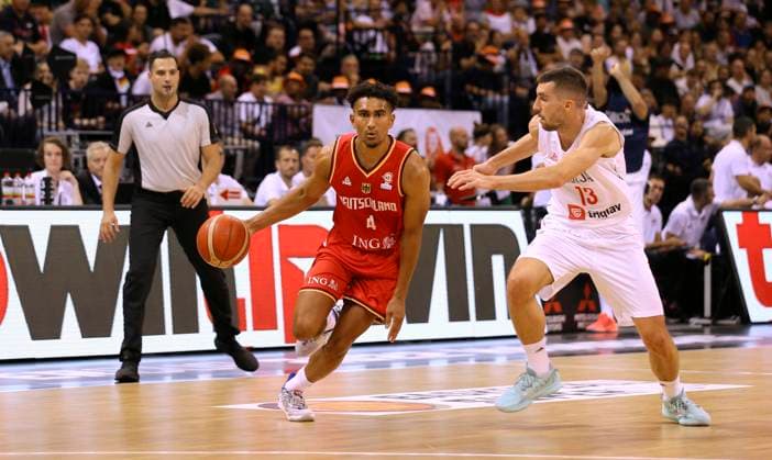 Photo : am Ball Maodo LO ( Germany ) gegen Ognjen Dobric Basketball - Supercup Sat. 20.08. 2022 4 Nations Cup in Hamburg Deutschland - Serbien
