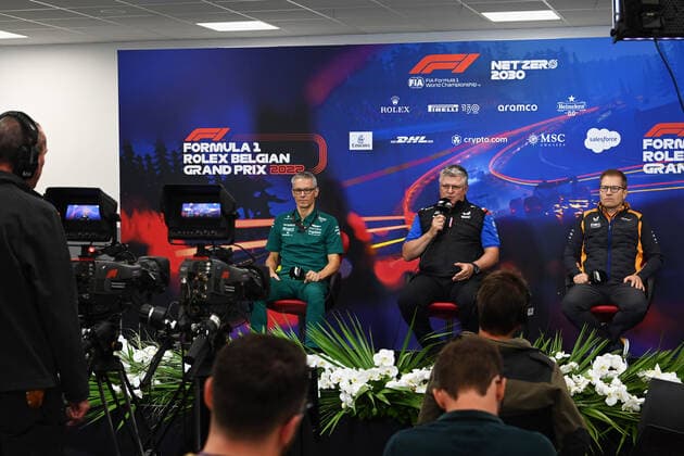 Mike Krack (Aston Martin Aramco Cognizant F1 Team), Otmar Szafnauer (ROU, BWT Alpine F1 Team), Andreas Seidl (DEU, McLaren F1 Team), F1 Grand Prix of Belgium at Circuit de Spa-Francorchamps on August 27, 2022 in Spa-Francorchamps, Belgium. (Photo by Mark Sutton Motorsport Images DPPI via HOCH ZWEI) Spa-Francorchamps Belgium