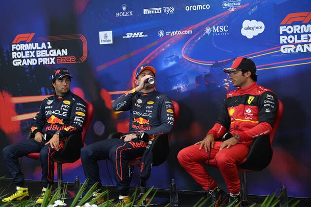 ICKX Jacky (bel), VERSTAPPEN Max (ned), Red Bull Racing RB18, portrait during the Formula 1 Rolex Belgian Grand Prix 2022, 14th round of the 2022 FIA Formula One World Championship, WM, Weltmeisterschaft from August 26 to 28, 2022 on the Circuit de Spa-Francorchamps, in Francorchamps, Belgium - F1 - BELGIAN GRAND PRIX 2022 DPPI Panoramic  GP2214_164023DSC_0801