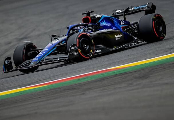 SPA - Alexander Albon (23) with the Williams FW44 in action during the 3rd free practice session leading up to the F1 Grand Prix of Belgium at the Circuit de Spa-Francorchamps on August 27, 2022 in Spa, Belgium. REMKO DE WAAL F1 Grand Prix of Belgium, Practice 3 2022 xVIxANPxSportx xxANPxIVx