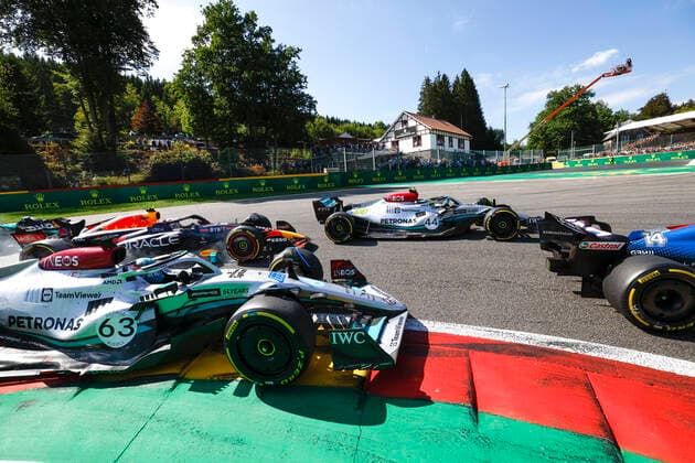 Start, 63 George Russell (GBR, Mercedes-AMG Petronas F1 Team), 11 Sergio Perez (MEX, Oracle Red Bull Racing), 44 Lewis Hamilton (GBR, Mercedes-AMG Petronas F1 Team), F1 Grand Prix of Belgium at Circuit de Spa-Francorchamps on August 28, 2022 in Spa-Francorchamps, Belgium. (Photo by HOCH ZWEI) Spa-Francorchamps Belgium
