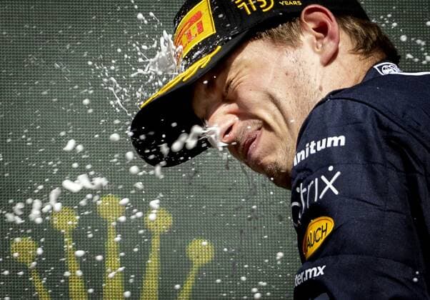 SPA - Max Verstappen celebrates his victory after the F1 Grand Prix of Belgium at the Circuit of Spa-Francorchamps on August 29, 2022 in SPA, Belgium. REMKO DE WAAL F1 Grand Prix of Belgium 2022 xVIxANPxSportx xxANPxIVx