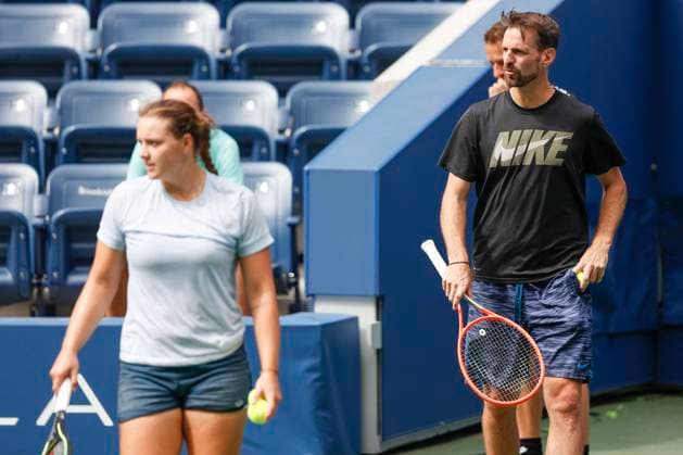 Jule Niemeier und Trainer Christopher Kas Tennis - US Open 2022 - Grand Slam - Billie Jean King Tennis Center - New York - New York - USA - 28 August 2022. Copyright: xJuergenxHasenkopfx