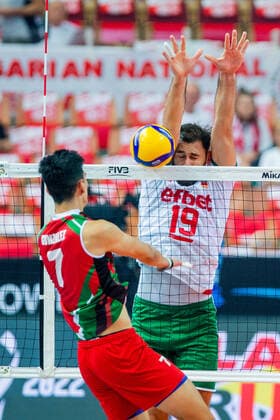KATOWICE 30.08.2022 SIATKOWKA MISTRZOSTWA SWIATA 2022 MEKSYK - BULGARIA FIVB VOLLEYBALL MEN S World Championship, WM, Weltmeisterschaft POLAND 2022 MEXICO - BULGARIA Diego Gonzalez Castaneda TSVETAN SOKOLOV FOT. MICHAL CHWIEDUK FOKUSMEDIA.COM.PL NEWSPIX.PL --- Newspix.pl POLAND OUT!  220830CHW174
