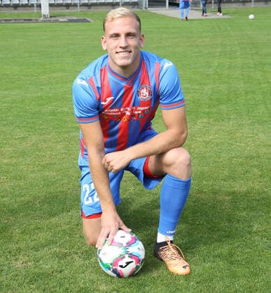 Regionallioga West, Saison 2022 - 2023, Fototermin Wuppertaler SV, 31.08.2022 -- Durim Berisha ( Wuppertaler SV) mit Ball