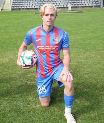Regionallioga West, Saison 2022 - 2023, Fototermin Wuppertaler SV, 31.08.2022 -- Lewin Alexander DHome ( Wuppertaler SV ) mit Ball