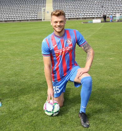 Regionallioga West, Saison 2022 - 2023, Fototermin Wuppertaler SV, 31.08.2022 -- Lion Schweers ( Wuppertaler SV ) mit Ball