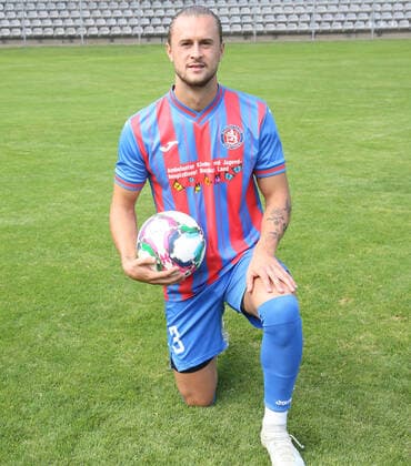 Regionallioga West, Saison 2022 - 2023, Fototermin Wuppertaler SV, 31.08.2022 -- Nick Galle ( Wuppertaler SV ) mit Ball