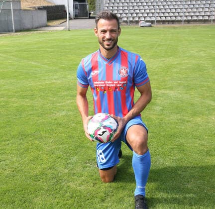 Regionallioga West, Saison 2022 - 2023, Fototermin Wuppertaler SV, 31.08.2022 -- Roman Prokoph ( Wuppertaler SV ) mit Ball