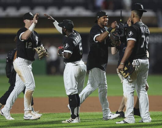 August 31, 2022: The Chicago White Sox celebrate after a 4-2 victory against the Kansas City Royals at Guaranteed Rate Field on Wednesday, Aug. 31, 2022, in Chicago. - ZUMAm67_ 0167944397st Copyright: xChrisxSwedax