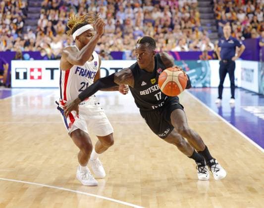 Dennis Schröder Deutschland vs. Frankreich - Basketball Europameisterschaft 2022 , Vorrunde in Köln