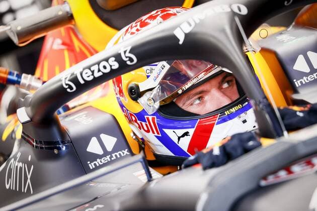 ZANDVOORT - Max Verstappen (Oracle Red Bull Racing) during the 1st free practice session ahead of the F1 Grand Prix of the Netherlands at Circuit van Zandvoort on September 2, 2022 in Zandvoort, Netherlands. KOEN VAN WEEL F1 Grand Prix of The Netherlands - Practice 1 2022 xVIxANPxSportx xxANPxIVx