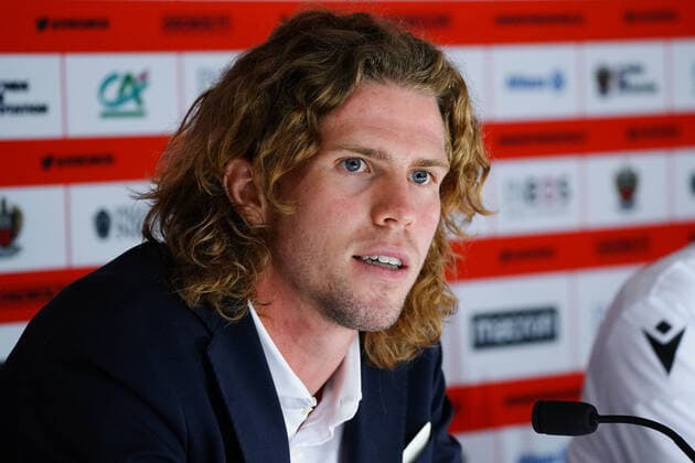 Mads Bech Sörensen (OGC Nice) FOOTBALL : PrÃ sentation des nouvelles recrues de l™OGC Nice - Nice - 02 08 2022 NorbertScanella Panoramic 