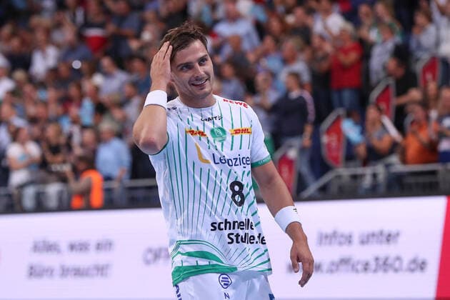 01.09.2022, xgox, Handball, Liqui Moly HBL, TSV Hannover Burgdorf - SC DHfK Leipzig emspor v.l. Lucas Krzikalla (Leipzig, 8) enttaeuscht, schaut enttaeuscht, niedergeschlagen, disappointed Hannover