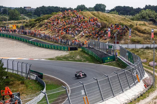 77 Valtteri Bottas (FIN, Alfa Romeo F1 Team ORLEN), F1 Grand Prix of the Netherlands at Circuit Zandvoort on September 2, 2022 in Zandvoort, Netherlands. (Photo by HOCH ZWEI) Zandvoort Netherlands