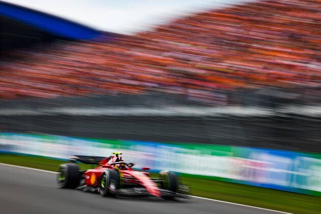 55 SAINZ Carlos (spa), Scuderia Ferrari F1-75, action during the Formula 1 Heineken Dutch Grand Prix 2022, 15th round of the 2022 FIA Formula One World Championship, WM, Weltmeisterschaft from September 2 to 4, 2022 on the Zandvoort Circuit, in Netherlands, Belgium - F1 - DUTCH GRAND PRIX 2022 DPPI Panoramic  20220902_G00D9620