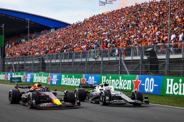 11 Sergio Perez (MEX, Oracle Red Bull Racing), 22 Yuki Tsunoda (JPN, Scuderia AlphaTauri), F1 Grand Prix of the Netherlands at Circuit Zandvoort on September 2, 2022 in Zandvoort, Netherlands. (Photo by HOCH ZWEI) Zandvoort Netherlands