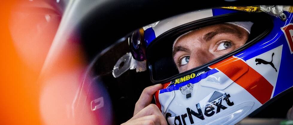 ZANDVOORT - Max Verstappen (Oracle Red Bull Racing) during the 3rd free practice session ahead of the F1 Grand Prix of the Netherlands at Circuit van Zandvoort on September 2, 2022 in Zandvoort, Netherlands. REMKO DE WAAL F1 Grand Prix of The Netherlands - Practice 3 2022 xVIxANPxSportx xxANPxIVx