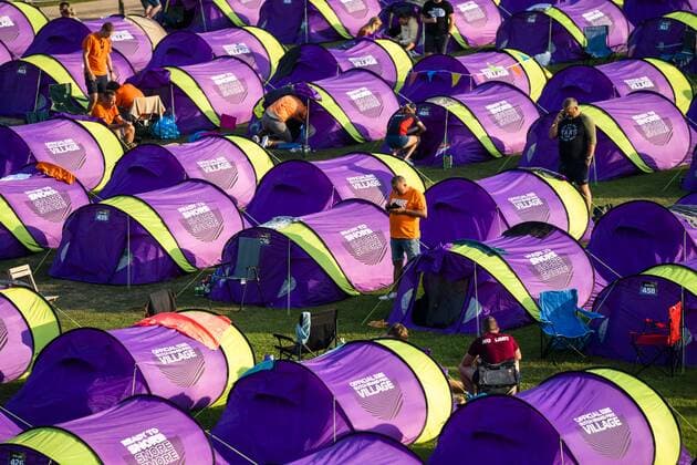 ZANDVOORT - Race fans at the campsite next to the Zandvoort circuit where the F1 Grand Prix of the Netherlands will be held. ANP JEROEN JUMELET xVIxANPxSportx xxANPxIVx